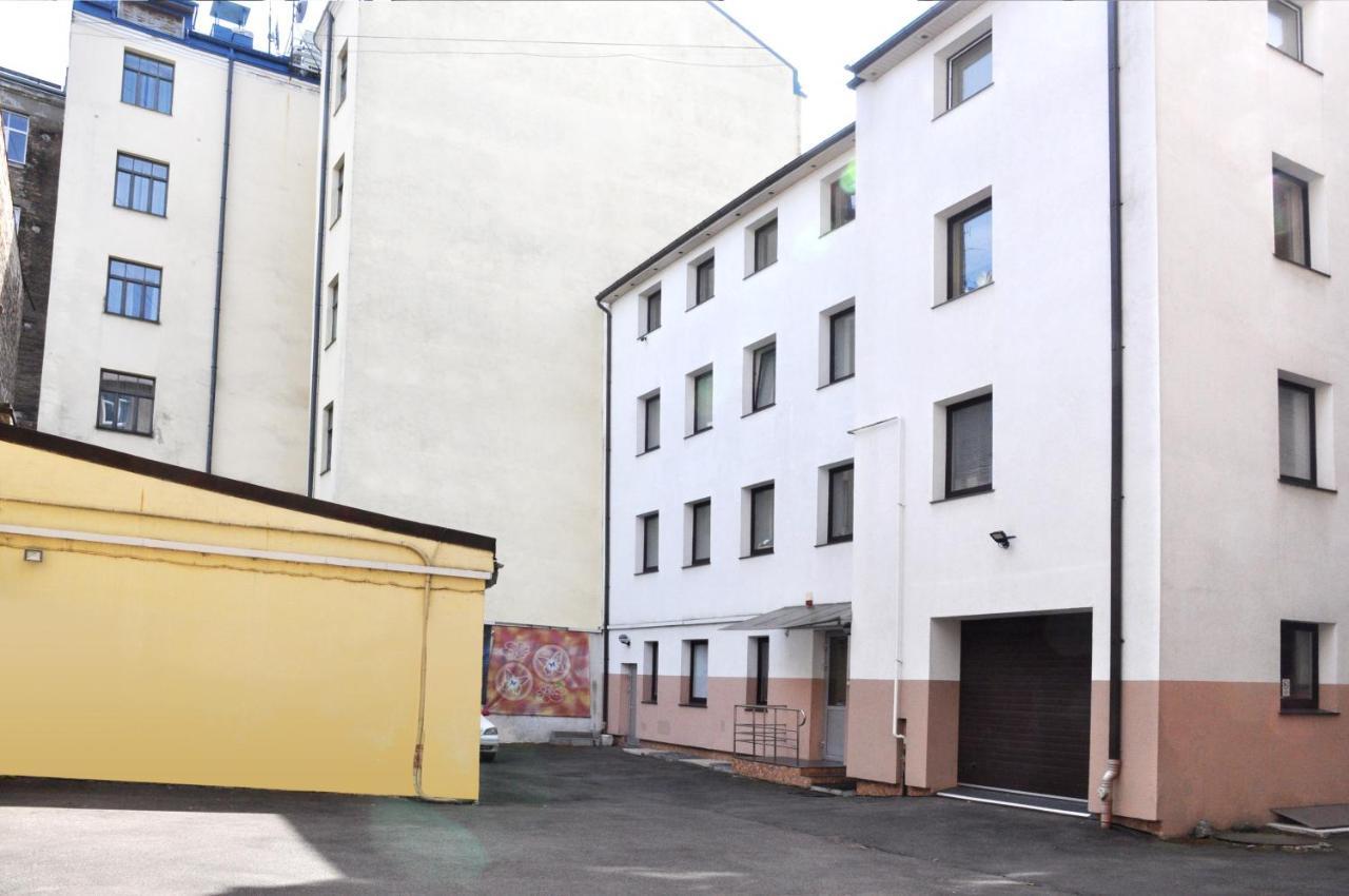 Riga City Center Quiet Apartment With Free Private Parking Eksteriør bilde
